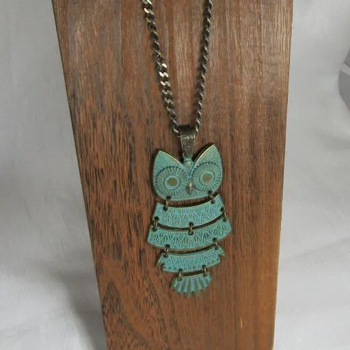 Big Patina Hoot Owl Pendant on  Antique Gold Chain Necklace