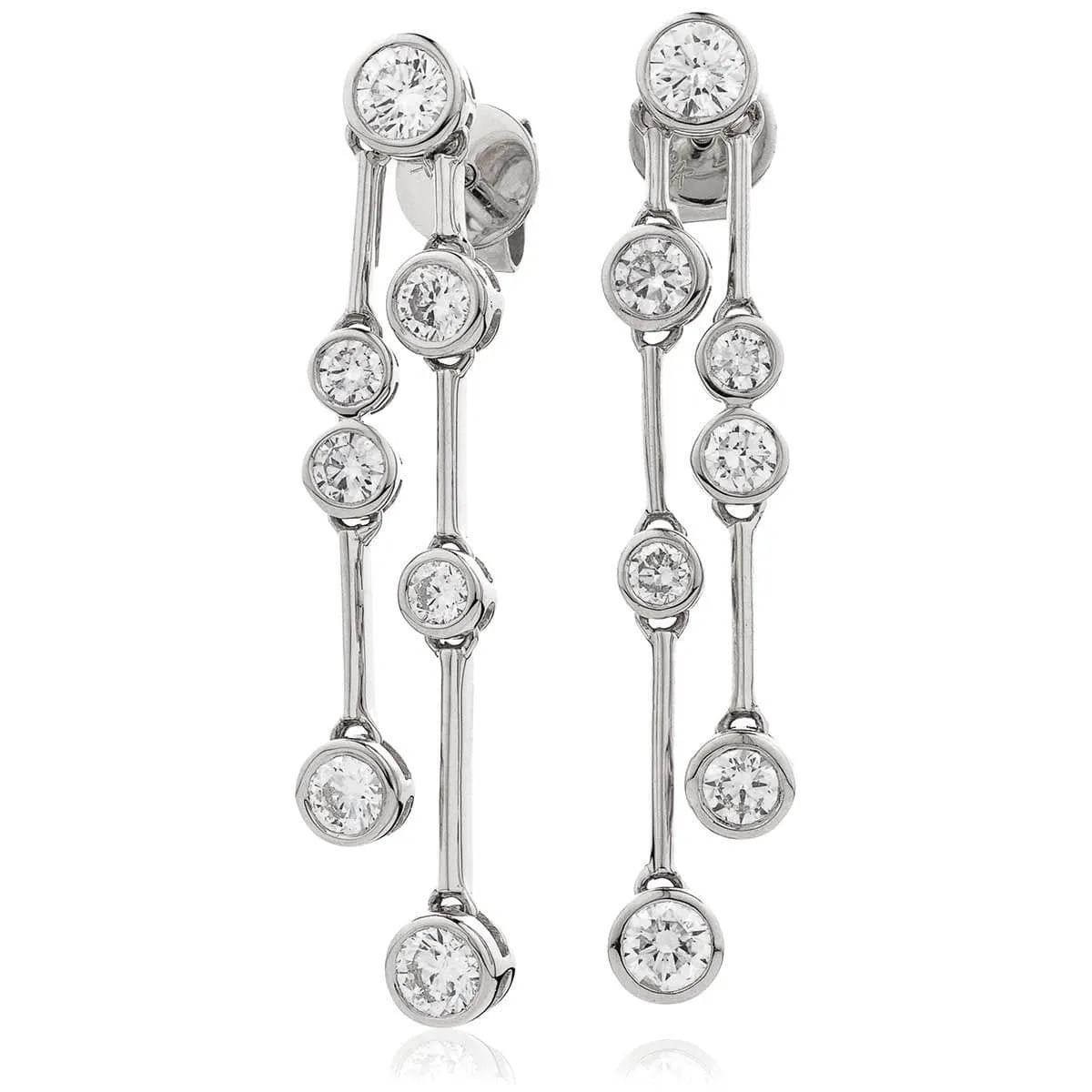 DIAMOND DROP EARRINGS IN 18K WHITE GOLD