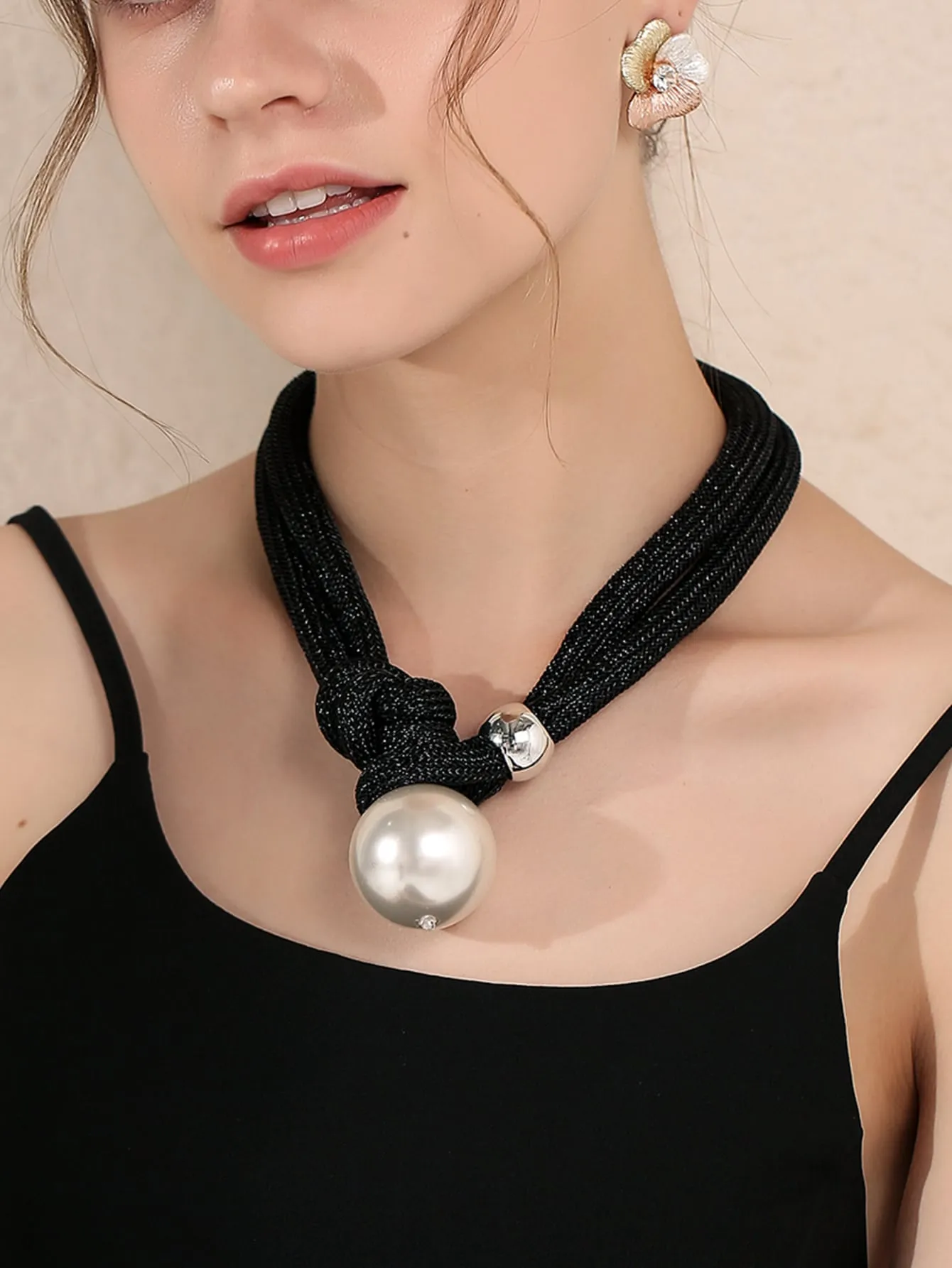 Faux Pearl Decor Necklace Large Jewelry for Women Novelty Necklace Creative