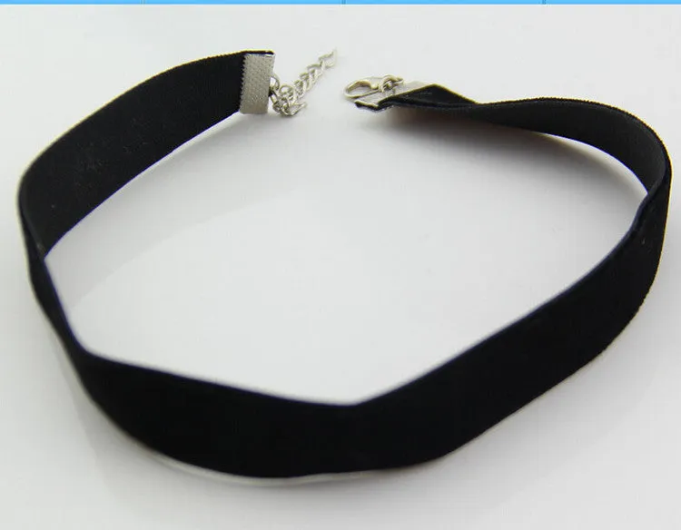 Handmade Retro Black Velvet Choker Necklace