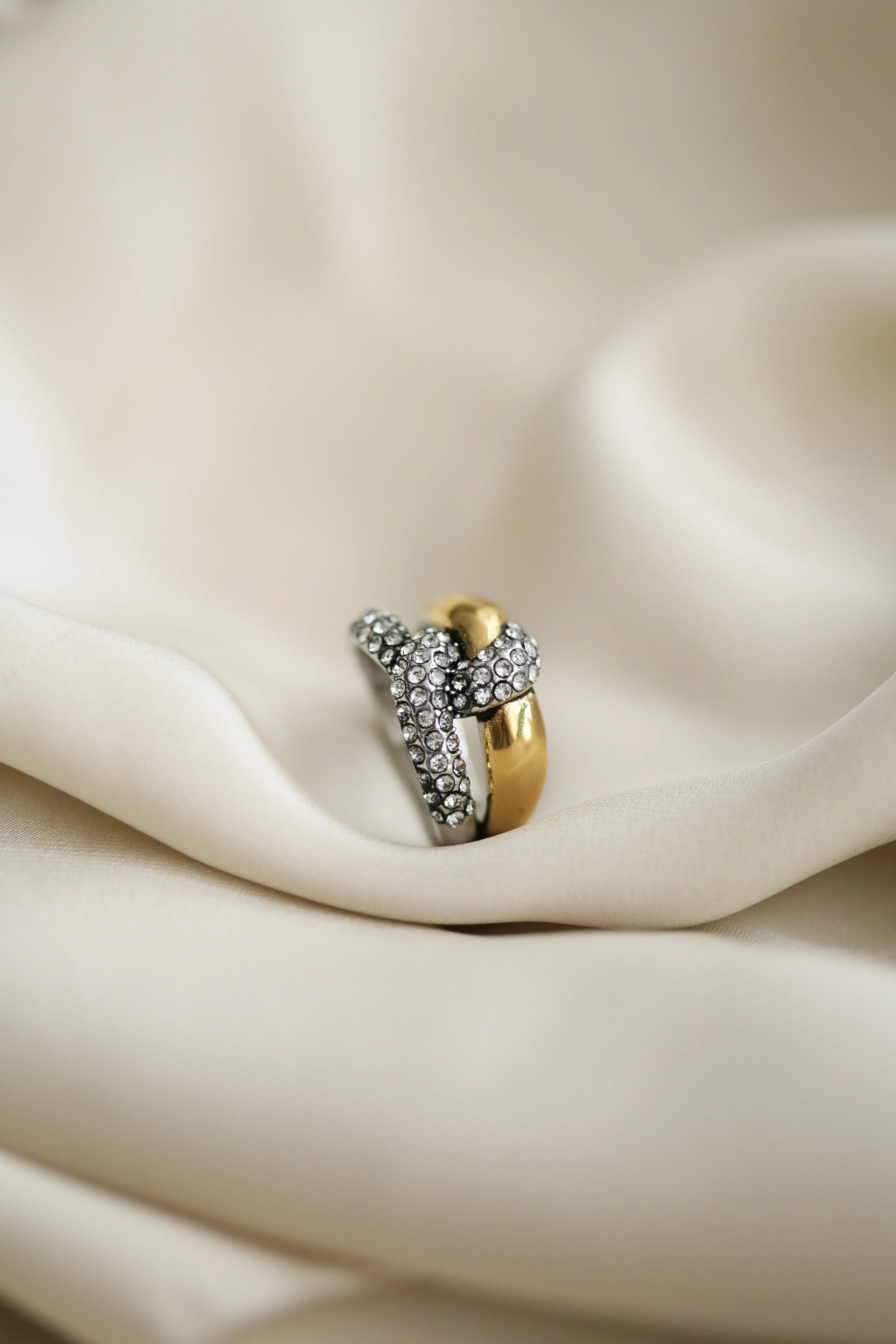 Two Tone Knot Ring